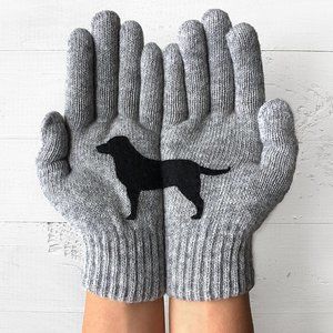 Artist Handmade Grey GLOVES w/LABRADORE RETRIEVER DOG